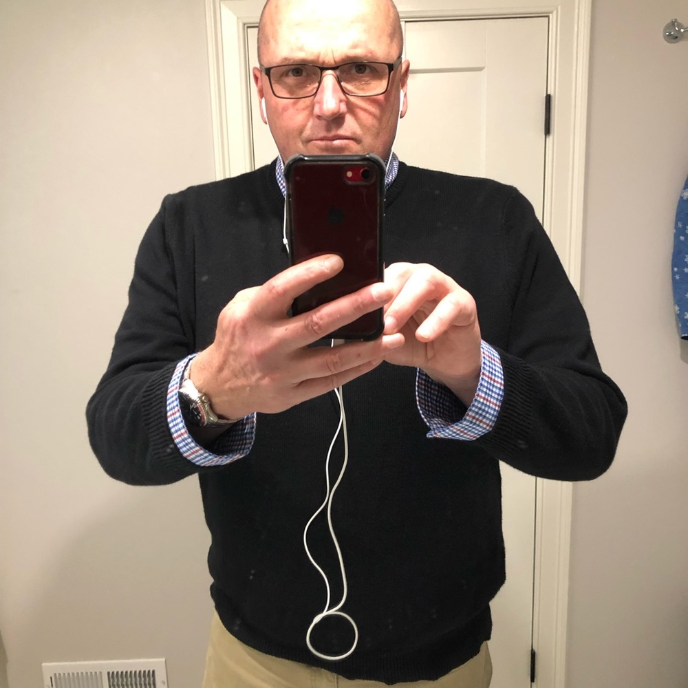 Meet your Posher, Derik